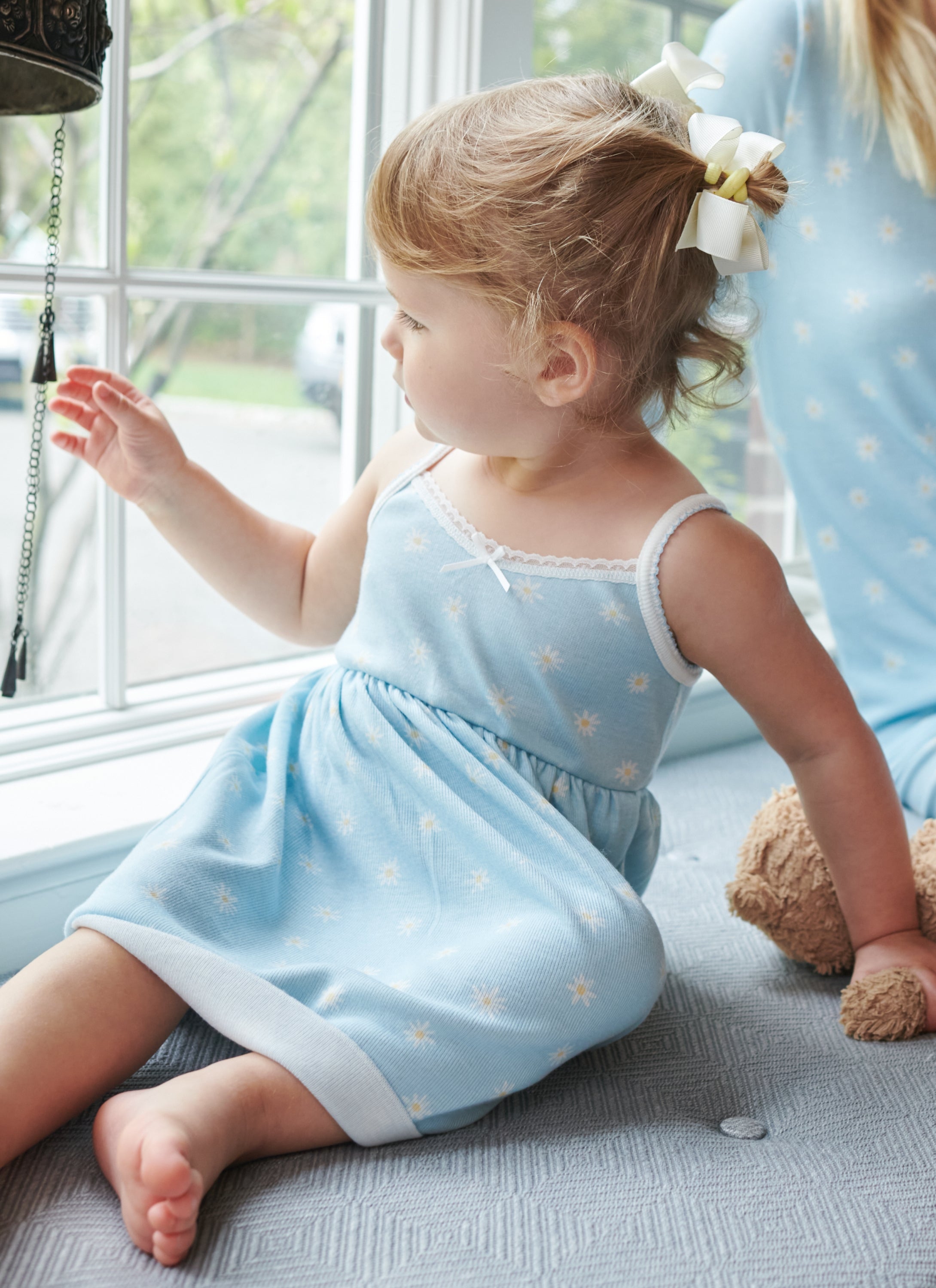 GIRLS SIMPLY DAISY Print Lookbook
