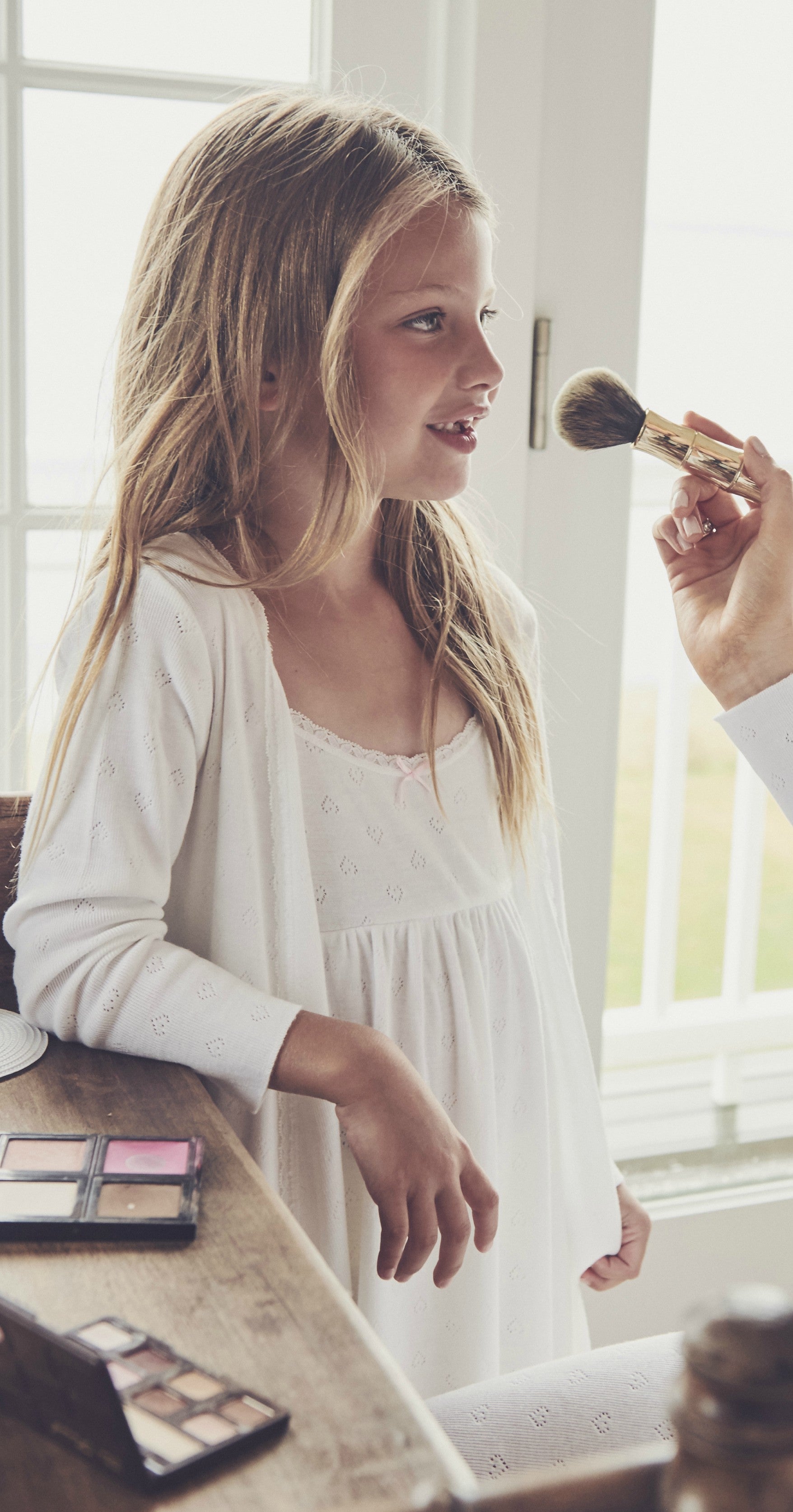 Girls Robe with Lace - Pearl White Hearts Pointelle