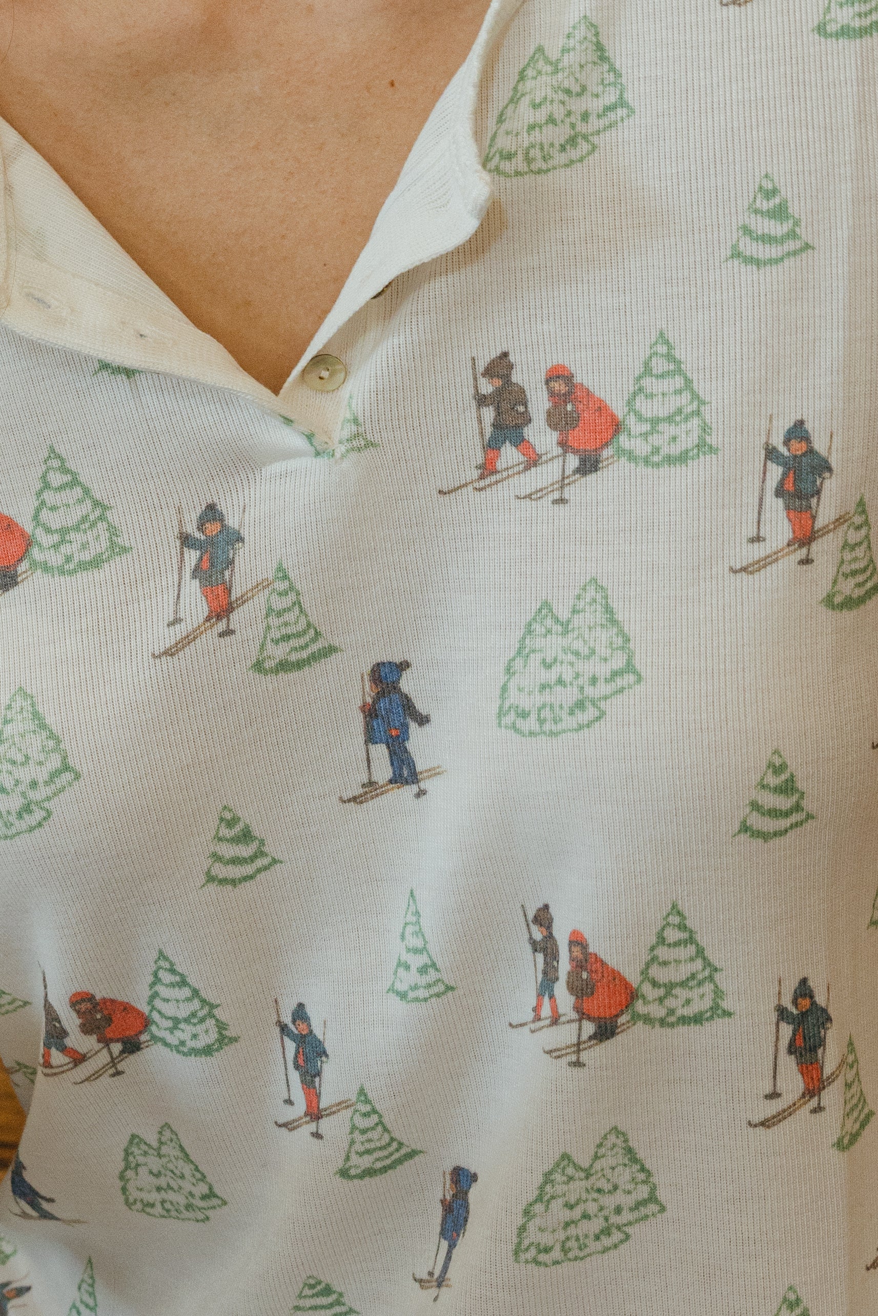 Henley Slouchy Top - Vintage Ski Print